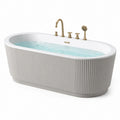 Baignoire îlot ovale en acrylique avec robinetterie en laiton - 2026