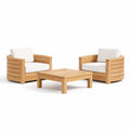 Ensemble de détente en bois avec fauteuils et table basse en tissu blanc - 2026